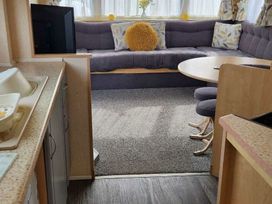 Kingfisher Caravan Park - Holiday Accommodation 21709 - Lincolnshire - 1188140 - thumbnail photo 7