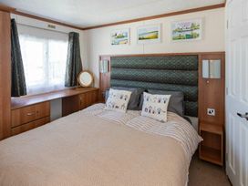 Swanage Bay View - Holiday Accommodation 21716 - Dorset - 1188145 - thumbnail photo 8