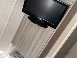 Marton Mere Holiday Village - Holiday Accommodation 21719 - Lake District - 1188148 - thumbnail photo 5