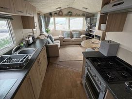 Devon Cliffs Holiday Park - Holiday Accommodation 21721 - Devon - 1188150 - thumbnail photo 2