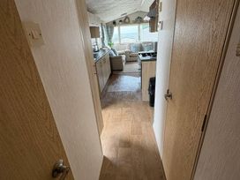 Devon Cliffs Holiday Park - Holiday Accommodation 21721 - Devon - 1188150 - thumbnail photo 8