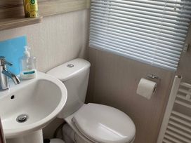 Aberystwyth Holiday Village - Holiday Accommodation 21726 - Mid Wales - 1188154 - thumbnail photo 13