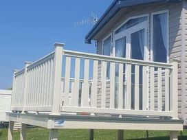Blue Dolphin Holiday Park - Holiday Accommodation 21727 - North Yorkshire (incl. Whitby) - 1188155 - thumbnail photo 1