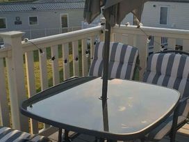 Blue Dolphin Holiday Park - Holiday Accommodation 21727 - North Yorkshire (incl. Whitby) - 1188155 - thumbnail photo 6