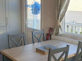 Blue Dolphin Holiday Park - Holiday Accommodation 21727 - North Yorkshire (incl. Whitby) - 1188155 - thumbnail photo 8