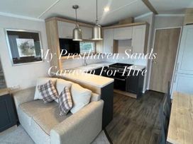 Presthaven Beach Resort - Holiday Accommodation 21728 - North Wales - 1188156 - thumbnail photo 3