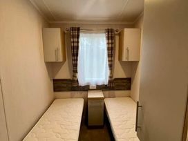 Presthaven Beach Resort - Holiday Accommodation 21728 - North Wales - 1188156 - thumbnail photo 9