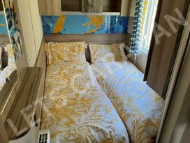 Church Farm Holiday Village - Holiday Accommodation 21738 - Hampshire - 1188161 - thumbnail photo 9