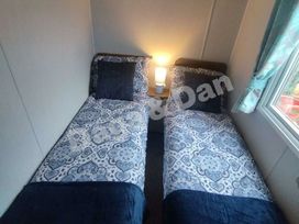 Marton Mere Holiday Village - Holiday Accommodation 21739 - Lake District - 1188162 - thumbnail photo 8