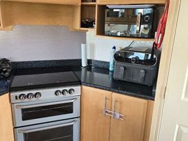 Quay West Holiday Park - Holiday Accommodation 21740 - Mid Wales - 1188163 - thumbnail photo 7