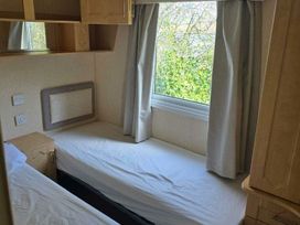 Quay West Holiday Park - Holiday Accommodation 21740 - Mid Wales - 1188163 - thumbnail photo 10