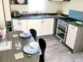 Waterside, Paignton - Holiday Accommodation 21747 - Devon - 1188168 - thumbnail photo 2