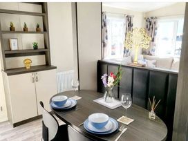 Waterside, Paignton - Holiday Accommodation 21747 - Devon - 1188168 - thumbnail photo 3