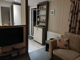 Waterside, Paignton - Holiday Accommodation 21747 - Devon - 1188168 - thumbnail photo 12