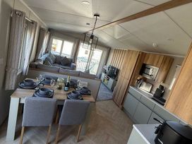 Hafan y Mor Haven - Holiday Accommodation 21748 - North Wales - 1188169 - thumbnail photo 10