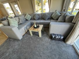 Hafan y Mor Haven - Holiday Accommodation 21748 - North Wales - 1188169 - thumbnail photo 12