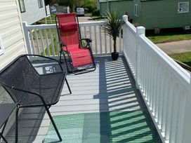 Looe Bay Holiday Park - Holiday Accommodation 21756 - Devon - 1188174 - thumbnail photo 13