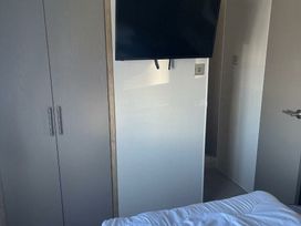 Hopton Holiday Village - Holiday Accommodation 21760 - Suffolk & Essex - 1188176 - thumbnail photo 14