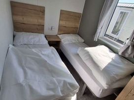 Lyons Sunnysands Holiday Park - Holiday Accommodation 21766 - Mid Wales - 1188181 - thumbnail photo 3