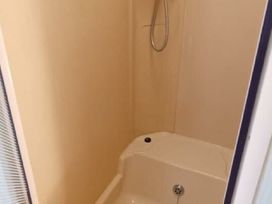 Cherry Tree Holiday Park - Holiday Accommodation 21768 - Norfolk - 1188182 - thumbnail photo 6