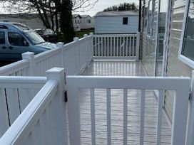 Kiln Park Holiday Park - Holiday Accommodation 2177 - South Wales - 1188184 - thumbnail photo 1