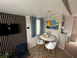 Seton Sands Caravan Park - Holiday Accommodation 21771 - Scottish Lowlands - 1188186 - thumbnail photo 6