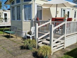 Southview Holiday Park - Holiday Accommodation 21775 - Lincolnshire - 1188190 - thumbnail photo 4
