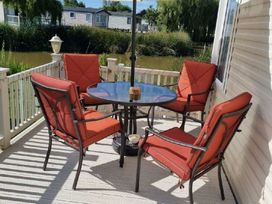 Southview Holiday Park - Holiday Accommodation 21775 - Lincolnshire - 1188190 - thumbnail photo 5