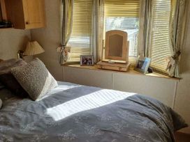 Southview Holiday Park - Holiday Accommodation 21775 - Lincolnshire - 1188190 - thumbnail photo 11