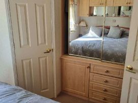 Southview Holiday Park - Holiday Accommodation 21775 - Lincolnshire - 1188190 - thumbnail photo 15