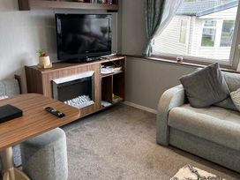 Marton Mere Holiday Village - Holiday Accommodation 21777 - Lake District - 1188192 - thumbnail photo 15