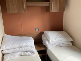 Sunnydale Holiday Park - Holiday Accommodation 21780 - Lincolnshire - 1188195 - thumbnail photo 5