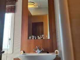 Red Lion Holiday Park - Holiday Accommodation 21788 - Scottish Lowlands - 1188200 - thumbnail photo 9