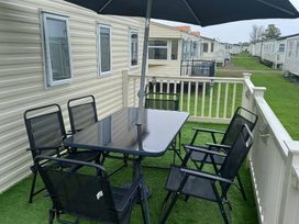 North Shore Holiday Centre - Holiday Accommodation 21789 - Lincolnshire - 1188201 - thumbnail photo 10