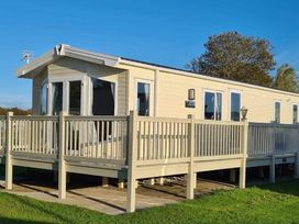 North Shore Holiday Centre - Holiday Accommodation 21790 - Lincolnshire - 1188202 - thumbnail photo 1
