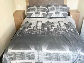 Marton Mere Holiday Village - Holiday Accommodation 21793 - Lake District - 1188205 - thumbnail photo 8