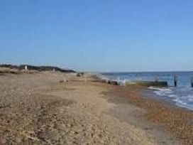 Tingdene North Denes Caravan Park - Holiday Accommodation 218 - Suffolk & Essex - 1188212 - thumbnail photo 9