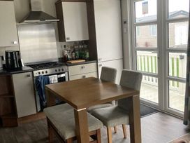 Greenacres Holiday Park - Holiday Accommodation 21804 - North Wales - 1188217 - thumbnail photo 3
