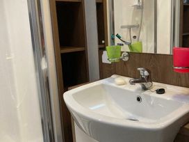 Greenacres Holiday Park - Holiday Accommodation 21804 - North Wales - 1188217 - thumbnail photo 9