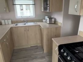 Hafan y Mor Haven - Holiday Accommodation 21809 - North Wales - 1188222 - thumbnail photo 3