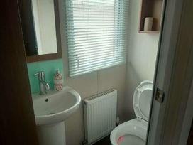 The Wolds Holiday Park - Holiday Accommodation 21812 - Lincolnshire - 1188223 - thumbnail photo 15