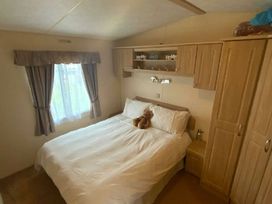 Seal Bay Resort - Holiday Accommodation 21816 - Hampshire - 1188226 - thumbnail photo 3