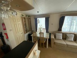 Seal Bay Resort - Holiday Accommodation 21816 - Hampshire - 1188226 - thumbnail photo 5