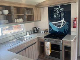 Burnham-on-Sea Holiday Park - Holiday Accommodation 21825 - Devon - 1188232 - thumbnail photo 2