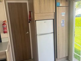 Burnham-on-Sea Holiday Park - Holiday Accommodation 21825 - Devon - 1188232 - thumbnail photo 11