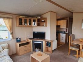 Allensbank Holiday Park - Holiday Accommodation 21828 - South Wales - 1188235 - thumbnail photo 3