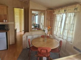 Castledene Holiday Park - Holiday Accommodation 21832 - Yorkshire Dales - 1188238 - thumbnail photo 3