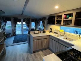 Tattershall Lakes Country Park - Holiday Accommodation 21833 - Lincolnshire - 1188239 - thumbnail photo 7