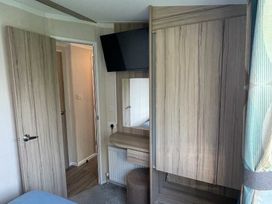 Tattershall Lakes Country Park - Holiday Accommodation 21833 - Lincolnshire - 1188239 - thumbnail photo 14