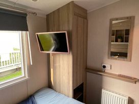 Tattershall Lakes Country Park - Holiday Accommodation 21833 - Lincolnshire - 1188239 - thumbnail photo 18